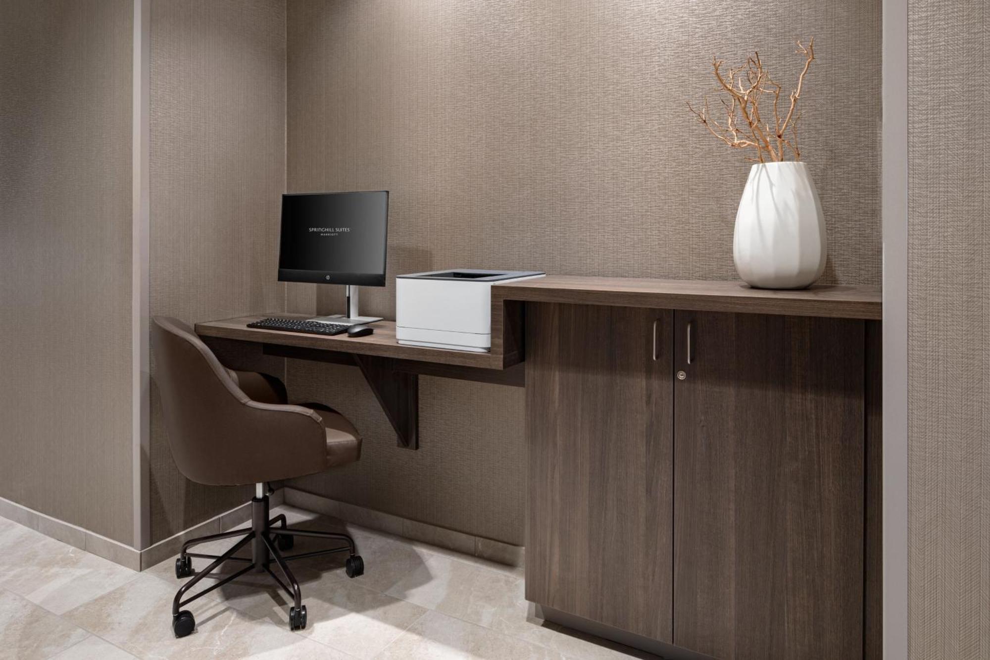 Springhill Suites By Marriott Kalamazoo Portage Bagian luar foto